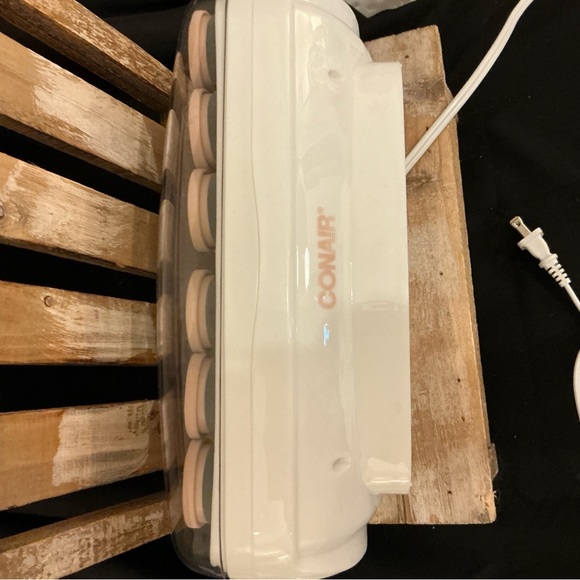 White and Tan Hair Roller Set - Picture 4 of 4